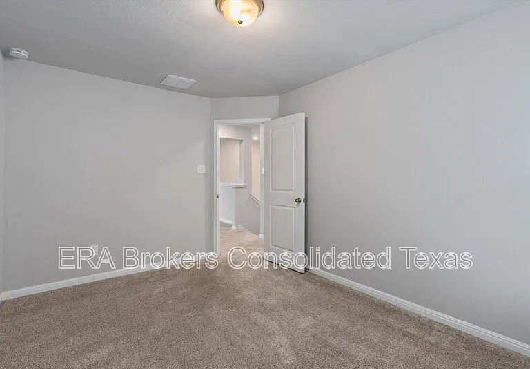 17300 Antioch Ave — Photo 32