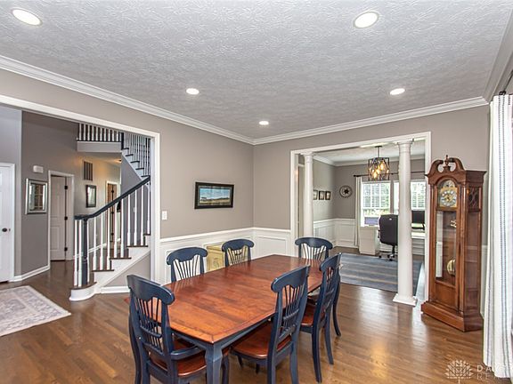 3rd image of 2650 Wyndham Dr