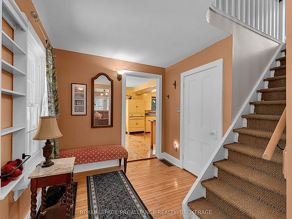 4th image of 6014 Main St