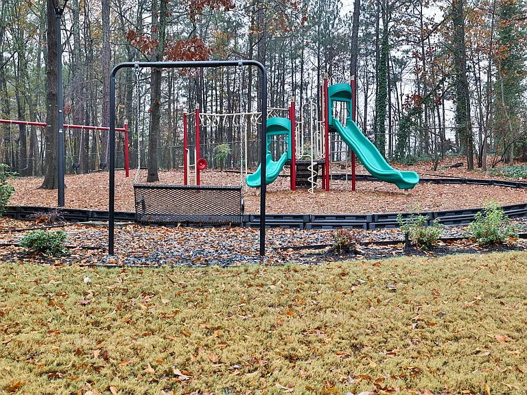 55 Mount Vernon Cir — Photo 26