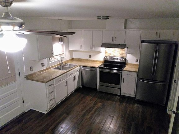 5th image of 1013A Brownlea Dr #A