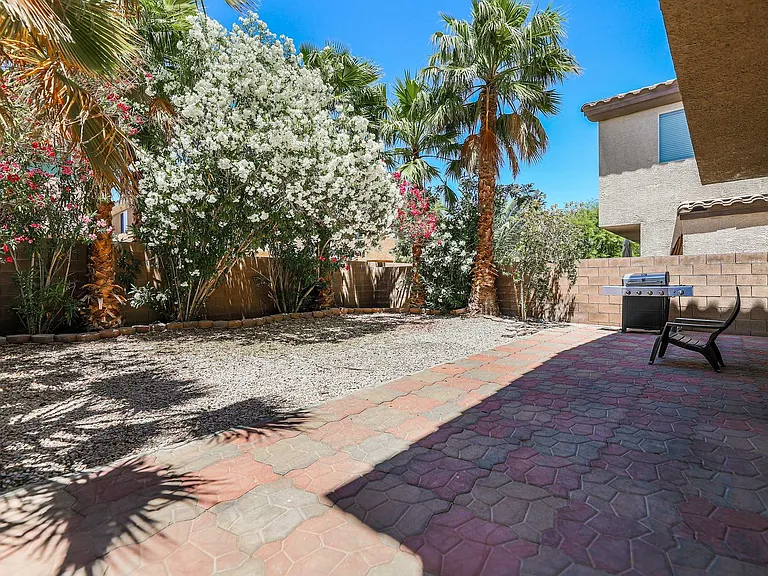 367 Dog Leg Dr — Photo 18