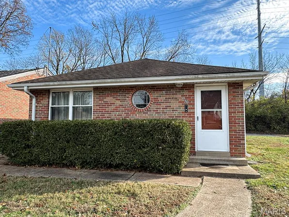 7740 Arlington Ave, Saint Louis, MO 63119