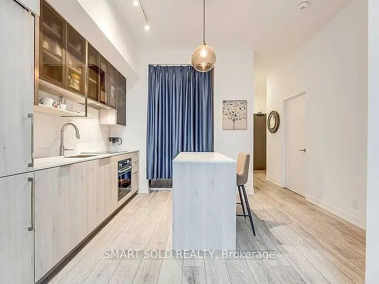 15 Holmes Ave #103 — Photo 4