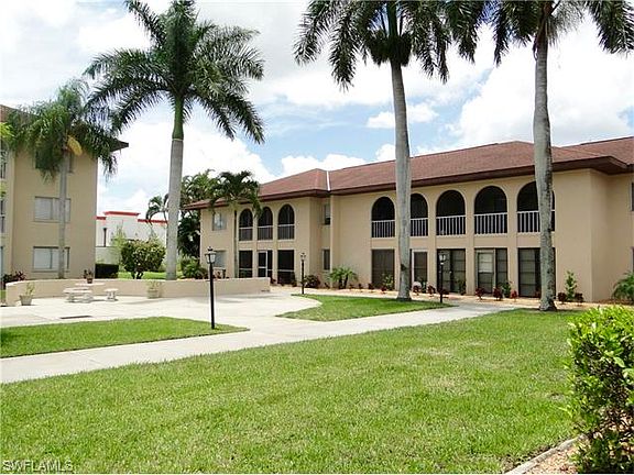 2nd image of 6104 Whiskey Creek Dr APT 106