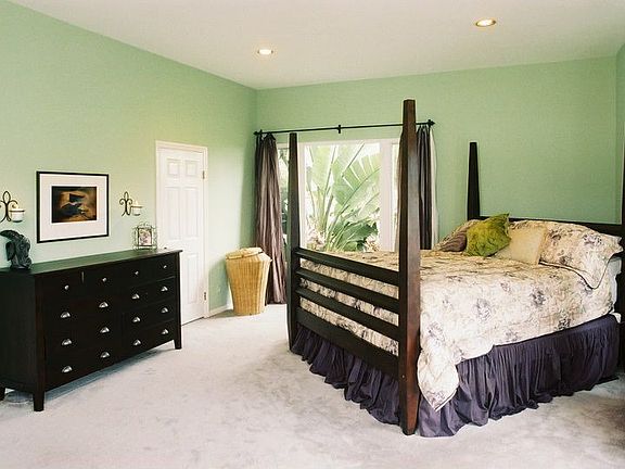 Master bedroom with birds of paradise