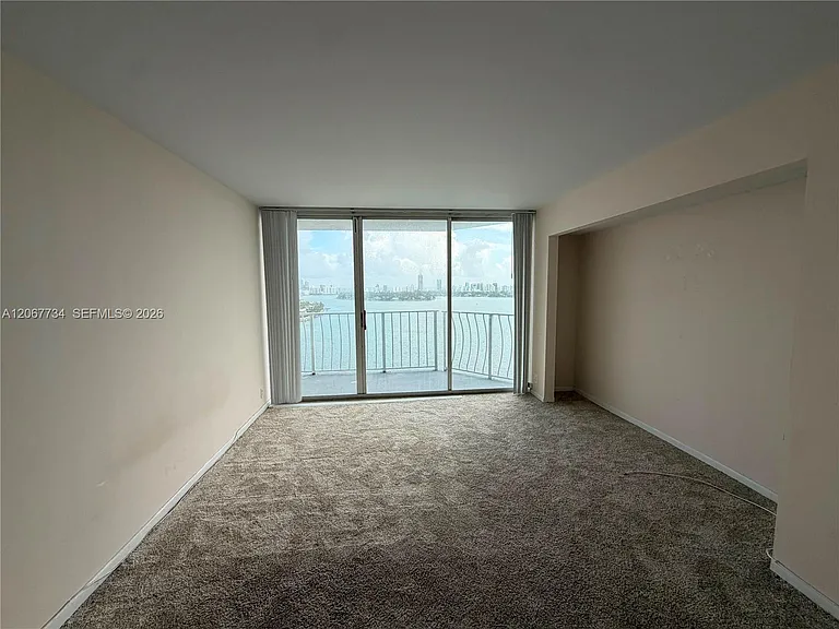 7601 E Treasure Dr #2220 — Photo 12
