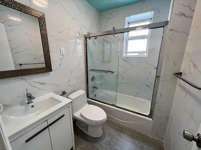 22 Tehama St #A — Photo 9