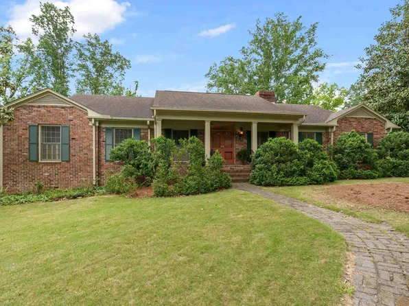 3679 Rockhill Rd, Birmingham, AL 35223