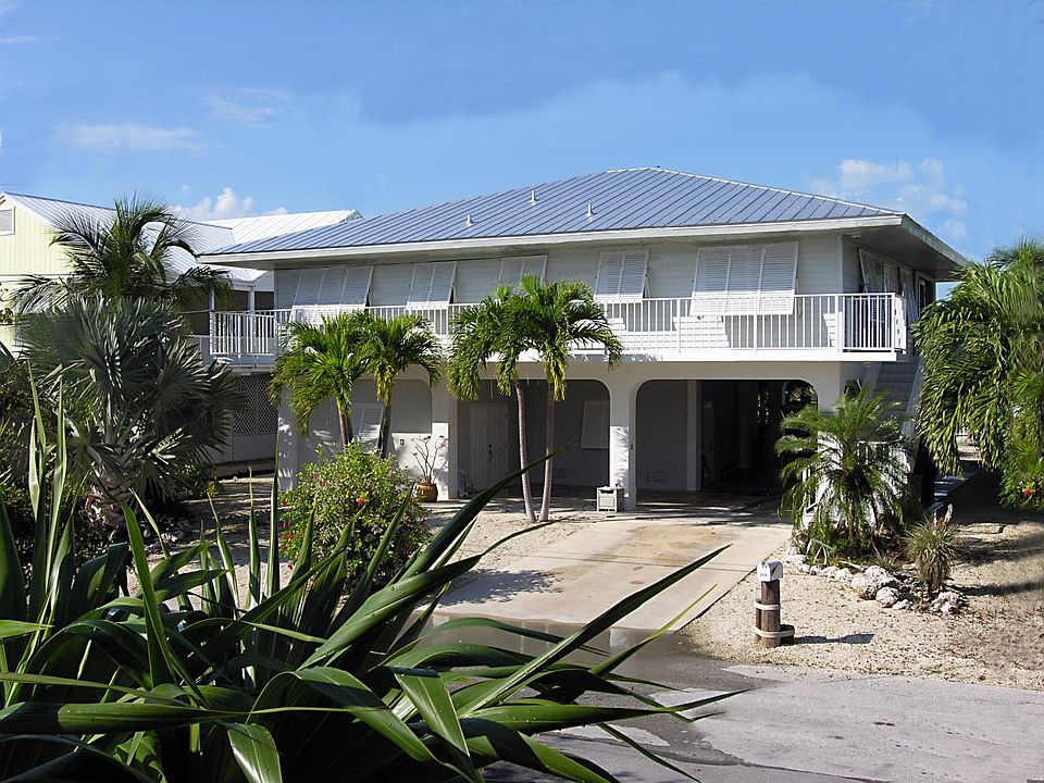 1st image of 159 Harbor Dr