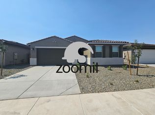 16047 W Honeysuckle Dr, Surprise, AZ 85387