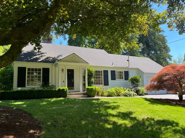 8150 SW Birchwood Rd, Portland, OR 97225