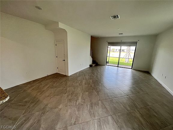 3rd image of 14164 Pine Lodge Ln