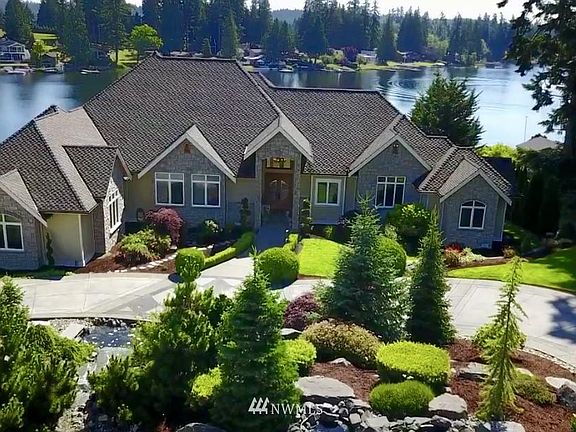 2nd image of 15103 56th Ave NW