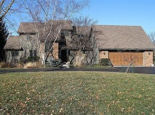 385 Wilshire Ct, Valparaiso, IN 46385