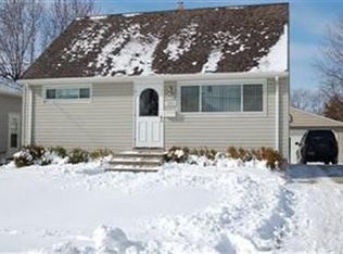 5282 W 149th St, Brookpark, OH