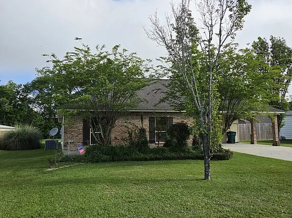 10177 Causey Xing, Denham Springs, LA 70706