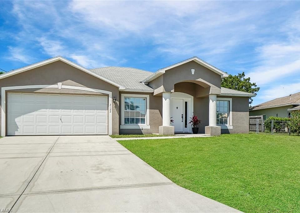 1st image of 2122 SE 18th Ave