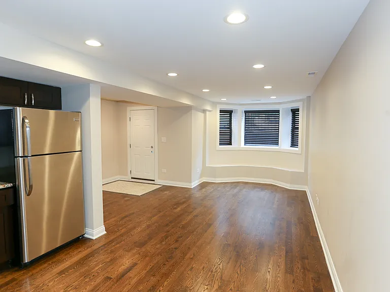 1218 W Diversey Pkwy #G — Photo 18