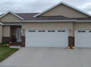 1435 46th Ave S, Moorhead, MN 56560