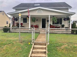 905 Washington Ave, Nitro, WV 25143