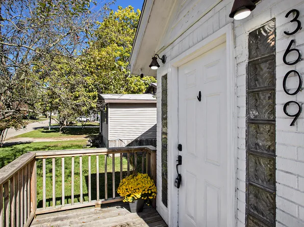 3609 Lowden St, Kalamazoo, MI 49008