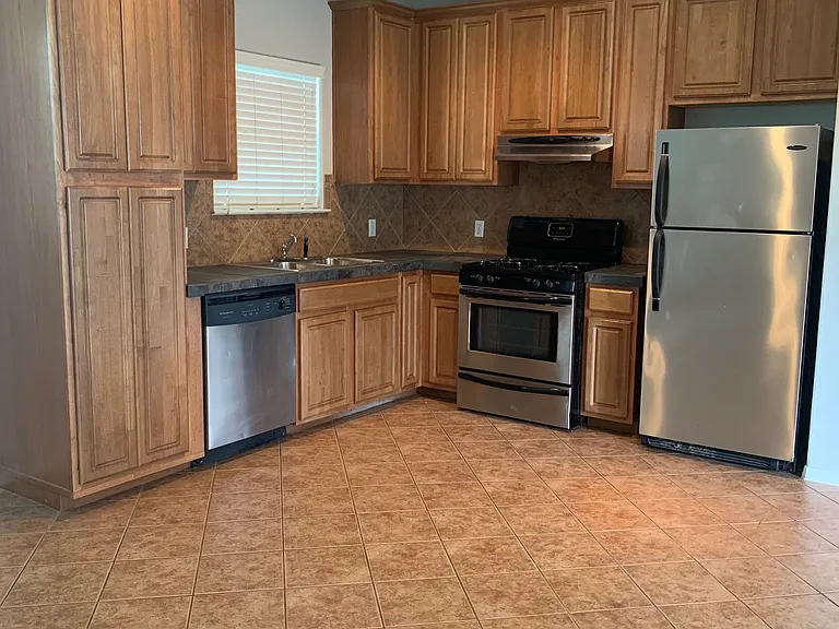 5304 Evans Ave #B — Photo 2