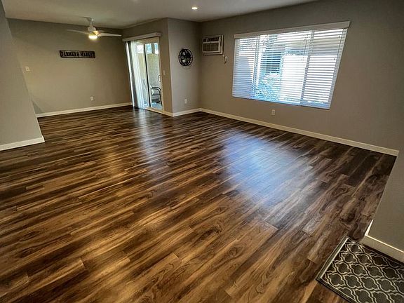 4th image of 7720 Crescent Ave #9