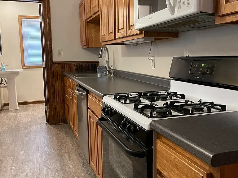 507 Grier St — Photo 10