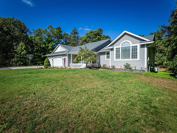 5th image of 1578 White Pine Ct