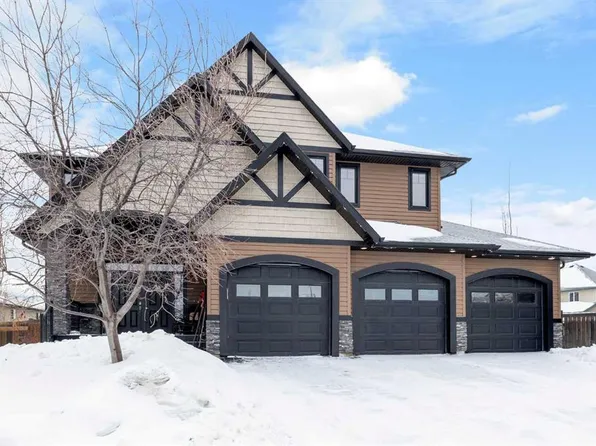 112 NE Trillium Bay, Wood Buffalo, AB T9K 0H4