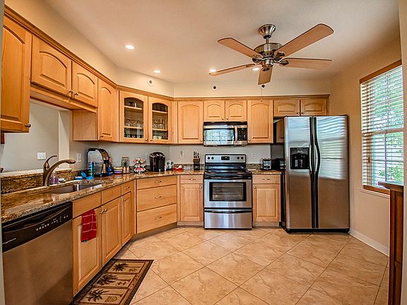 3rd image of 1940 Westminster Cir APT 7-2