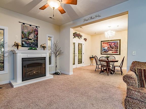 4th image of 180 Grace Chapel Road Unit 221