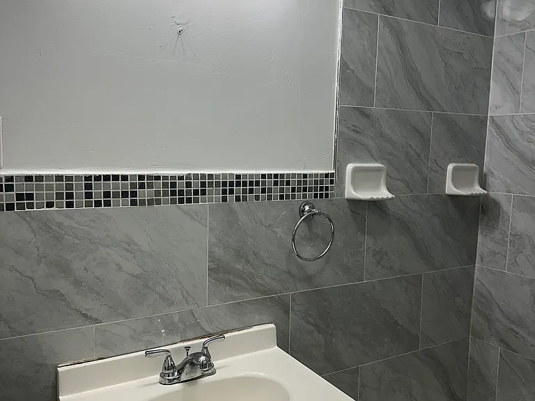 41 Garrison Ave #2 — Photo 12