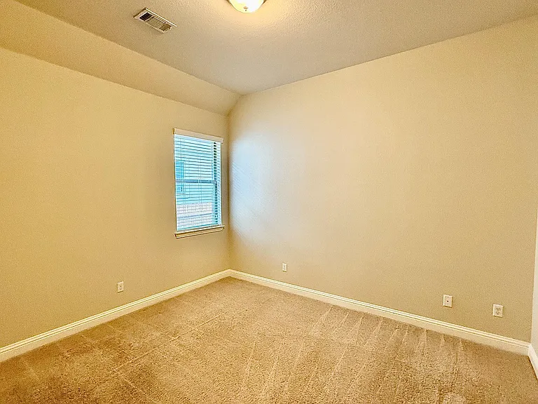 5512 Lipan Apache Bnd — Photo 17