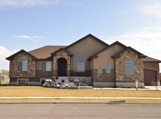 3361 W 1680 N, Clinton, UT 84015