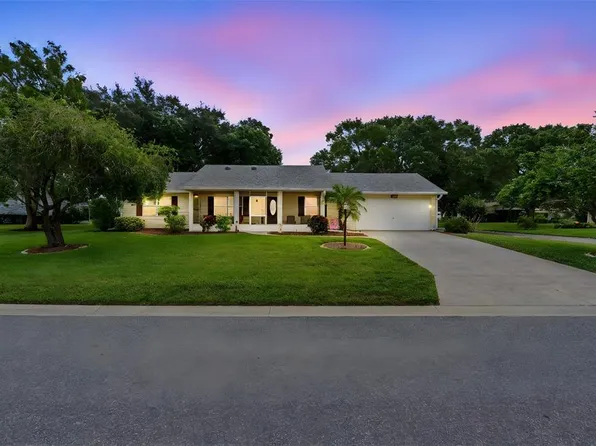 27107 Racquet Cir, Leesburg, FL 34748