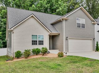 1195 Boulder Pass Rd, Clarksville, TN 37040