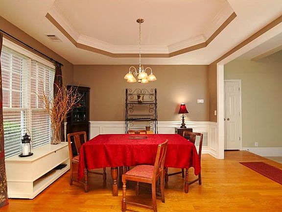 5th image of 4040 Vinings Mill Ct SE