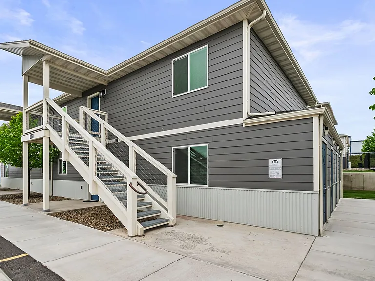 $1000 Off Move in Special, Ends June 16th! | Pet Friendly 3 Bedroom Apartments — Photo 18