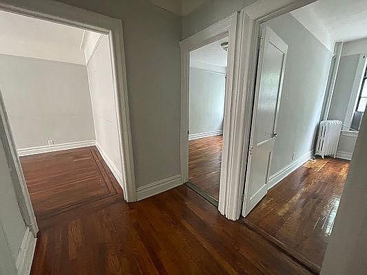 5th image of 35-25 34th St #D23