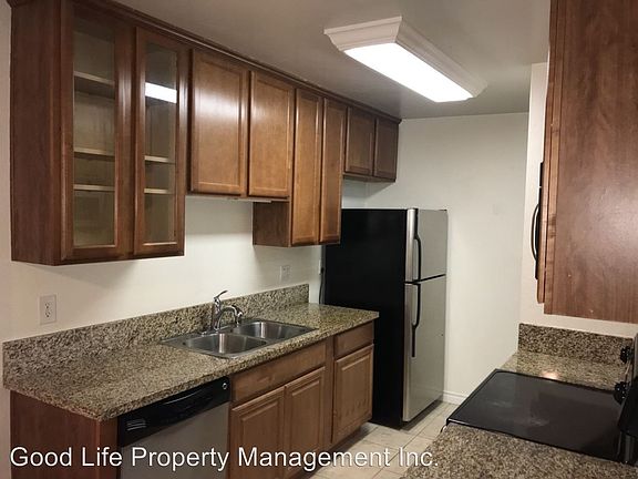 2nd image of 13323 Rancho Penasquitos Blvd Unit D208