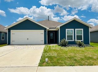 1432 Sunkiss Dr, Fort Worth, TX 76140