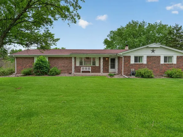 3930 N Woodbine Dr, Marion, IN 46952