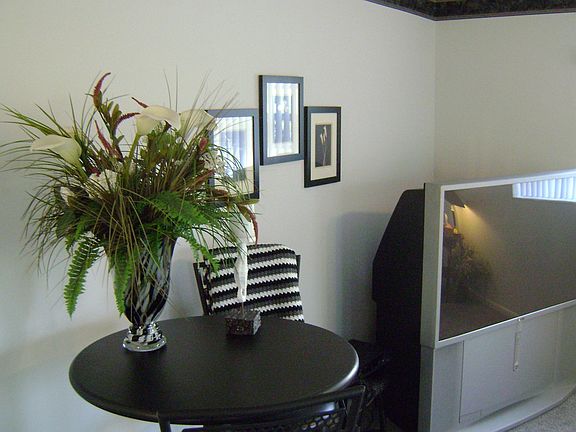 3rd image of 5709 Cassia Drive