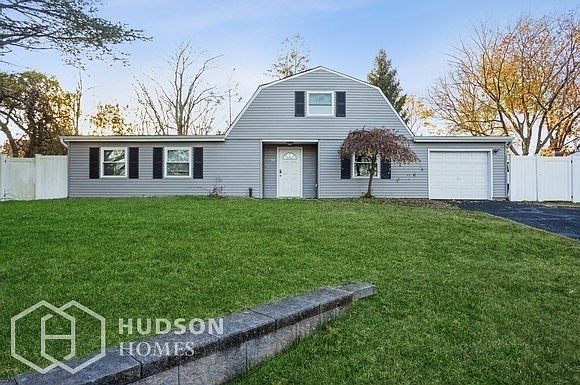 1st image of 42 College Hills Dr