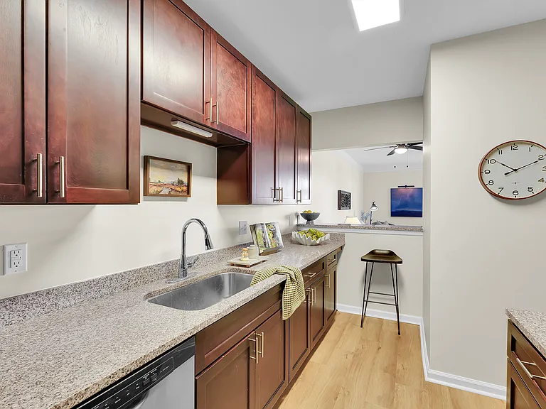 233 N Main St #405 — Photo 5
