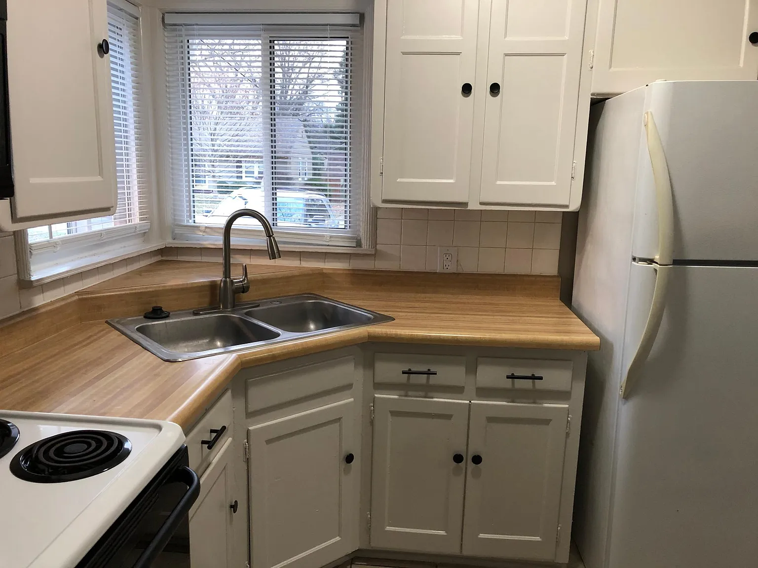 2 bed, 864 sqft, $1,750 — Photo 3