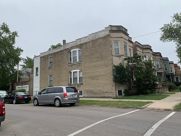 5th image of 6101 S Bishop St