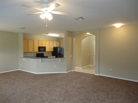 3rd image of 3533 Chessington Dr